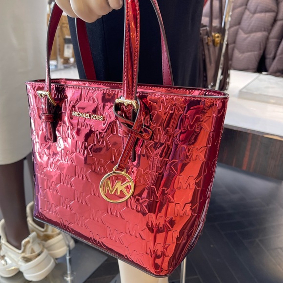 MICHAEL KORS Jet Set Extra-Sm Metallic Logo Debossed Convertible TZ Tote
Cherry - Picture 11 of 16
